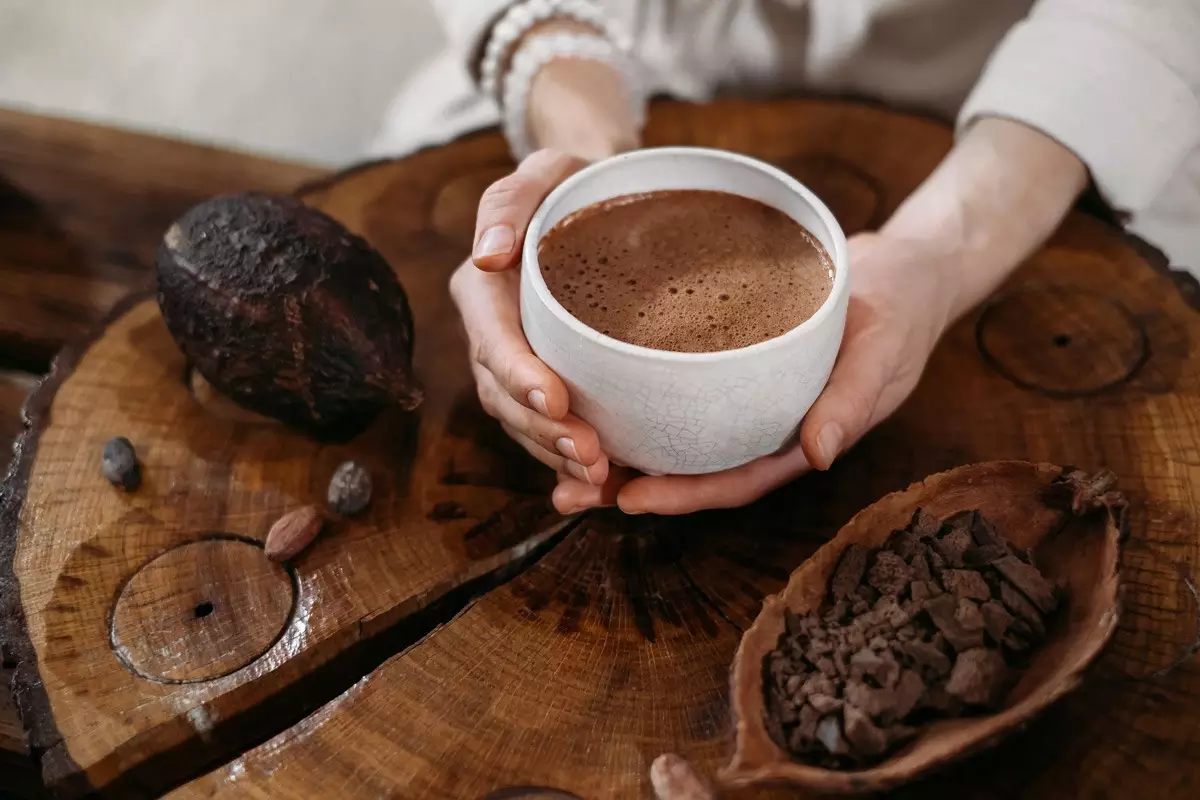 Gute Laune- und Energiedrink mit Maca, Kakao und Cordyceps-Vitalpilz